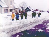 Wie in vielen anderen Ortschaften auch, wurden in Norddeich die Einwohner zum Schneeschippen aufgerufen.